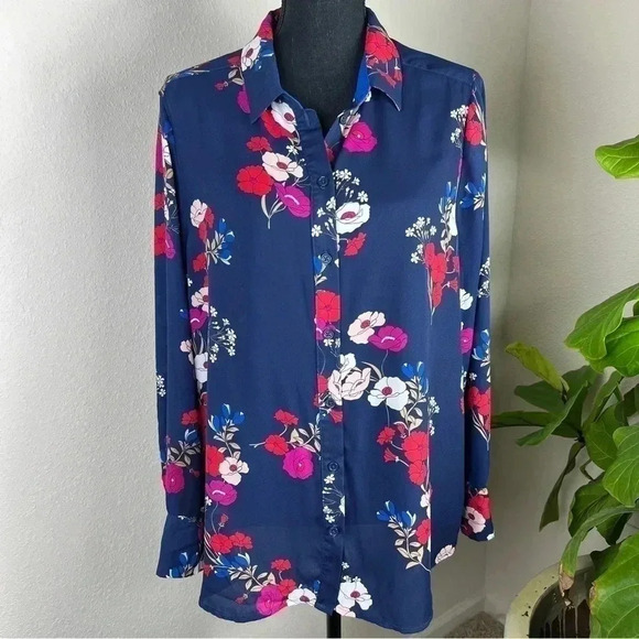 Sugar Pop Women’s Floral loose fitting button down blouse Size XXL - Picture 1 of 9